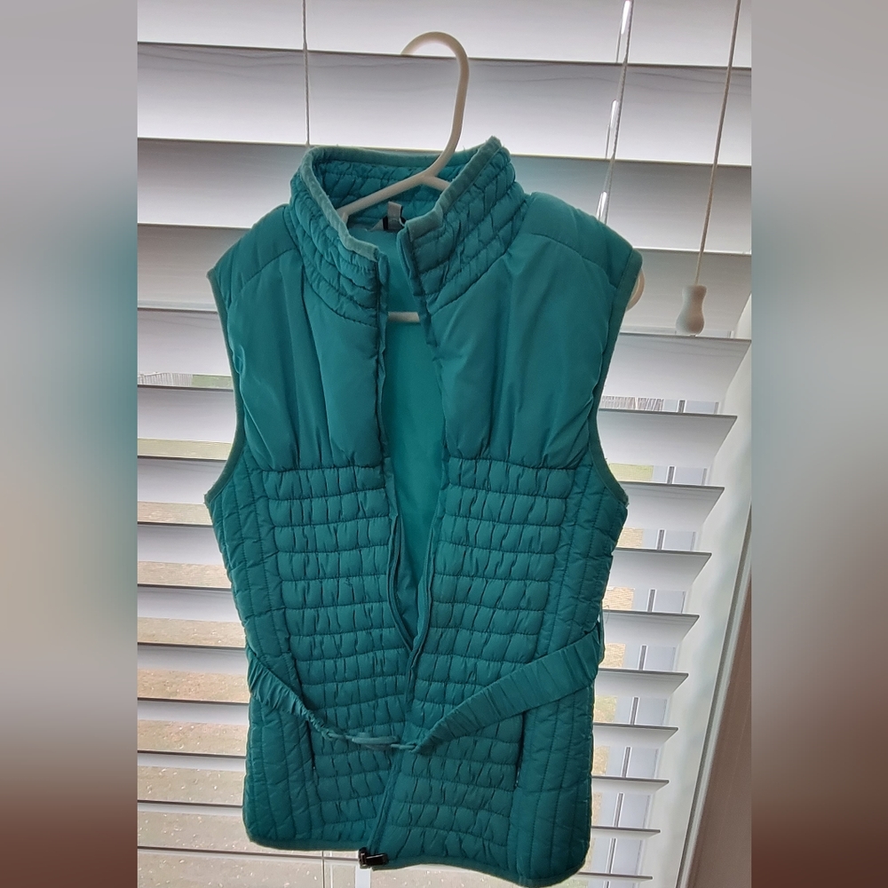 Girls Vest Size Small